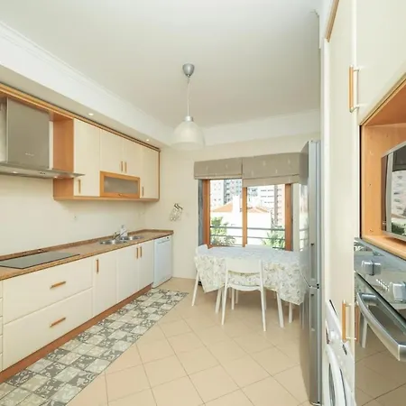 아파트 Premium By Hosty