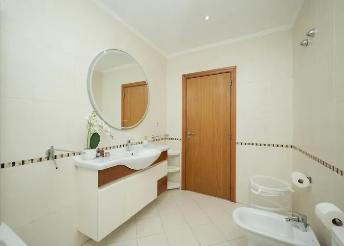 Premium By Hosty Apartmán *